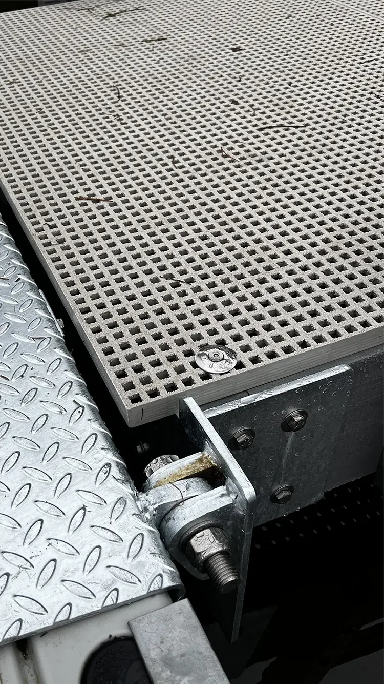 project-plas-y-brenin-closeup-grating.webp