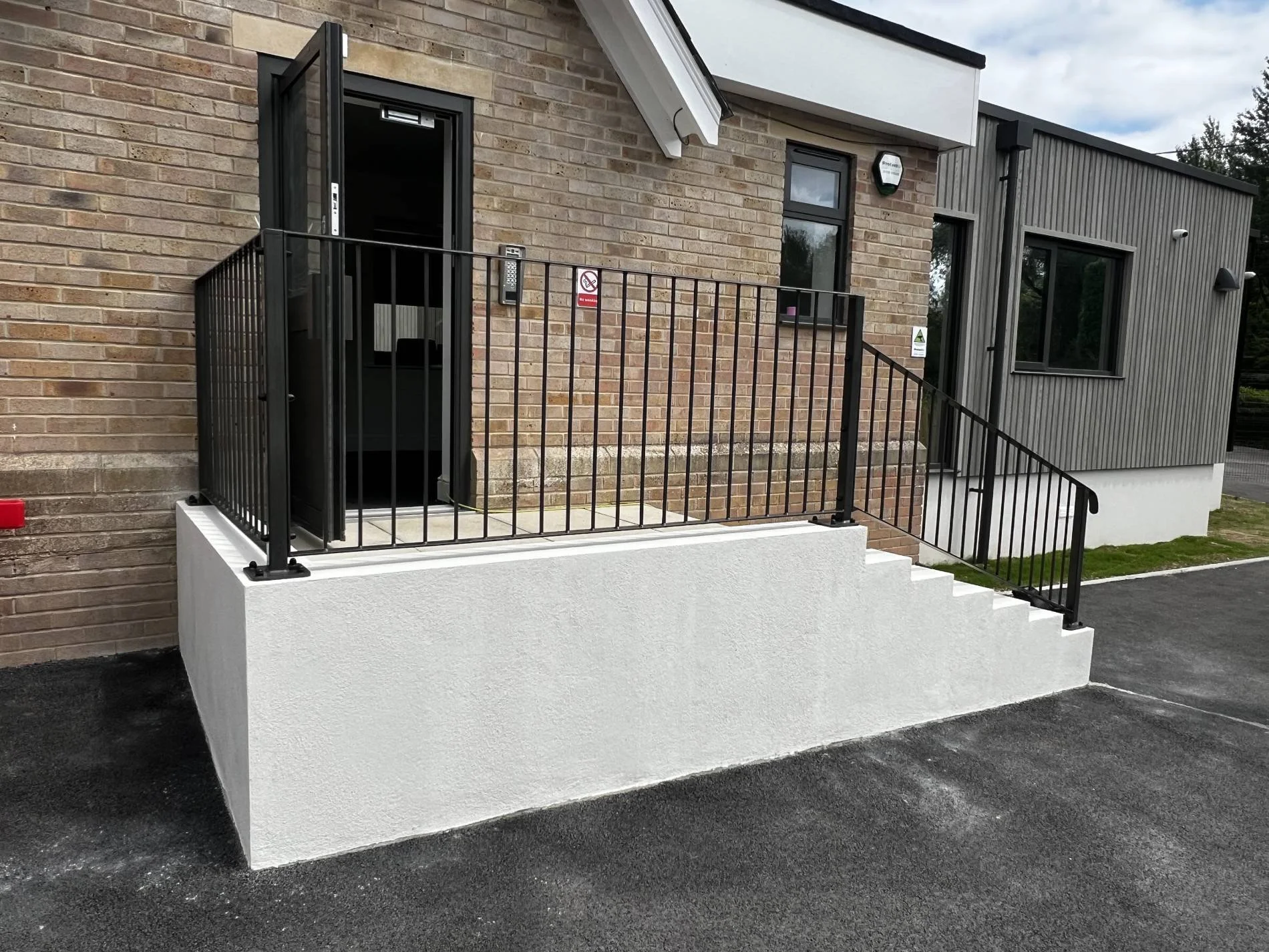 Staircase-&-Access-Balustrades