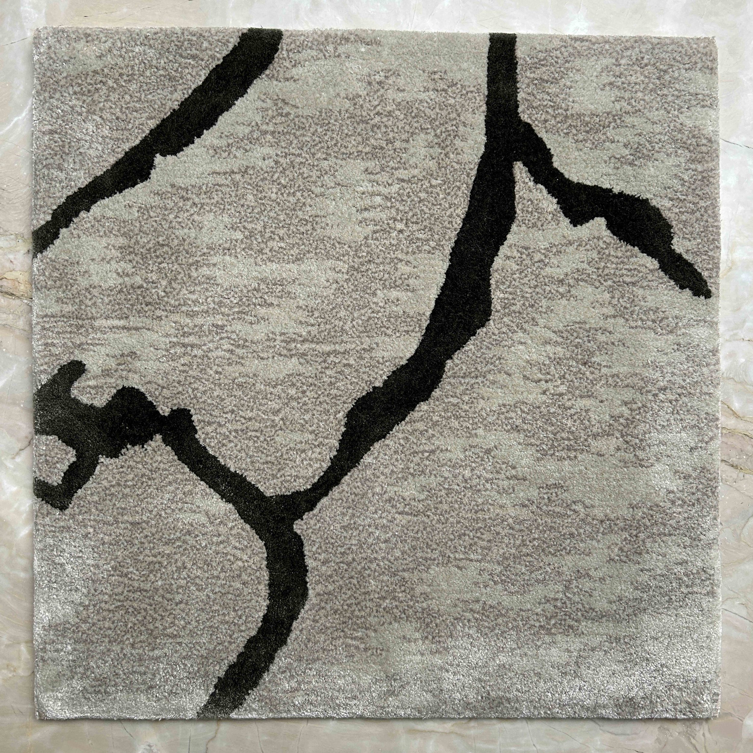 HT318 - Crackle