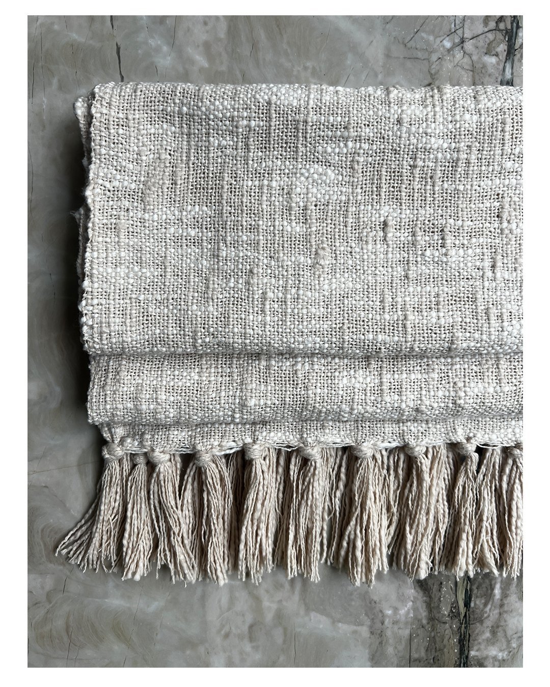 HOLMES+BESPOKE+CRYSTAL+THROWS_0009_IMG_2894.jpg