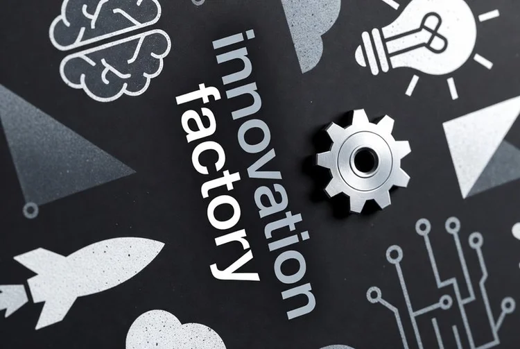 Corporate innovation leadership models