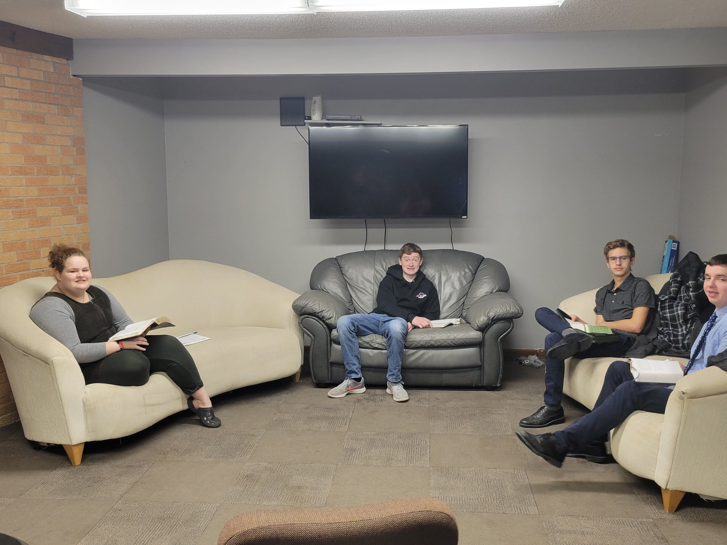 Teen class
Left to Right: Lizzie Malone, Tyler Norton, Peter Zimmerlee, Joe Zimmerlee