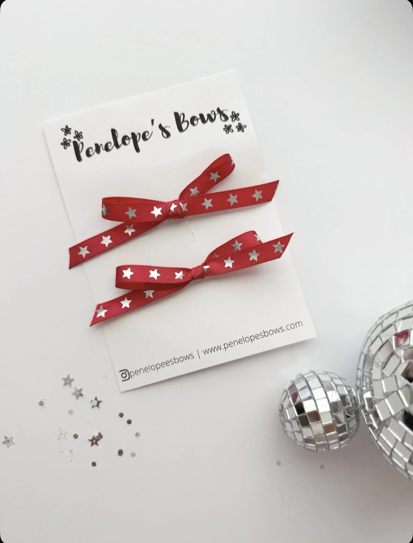 Dainty Red Stars Piggies