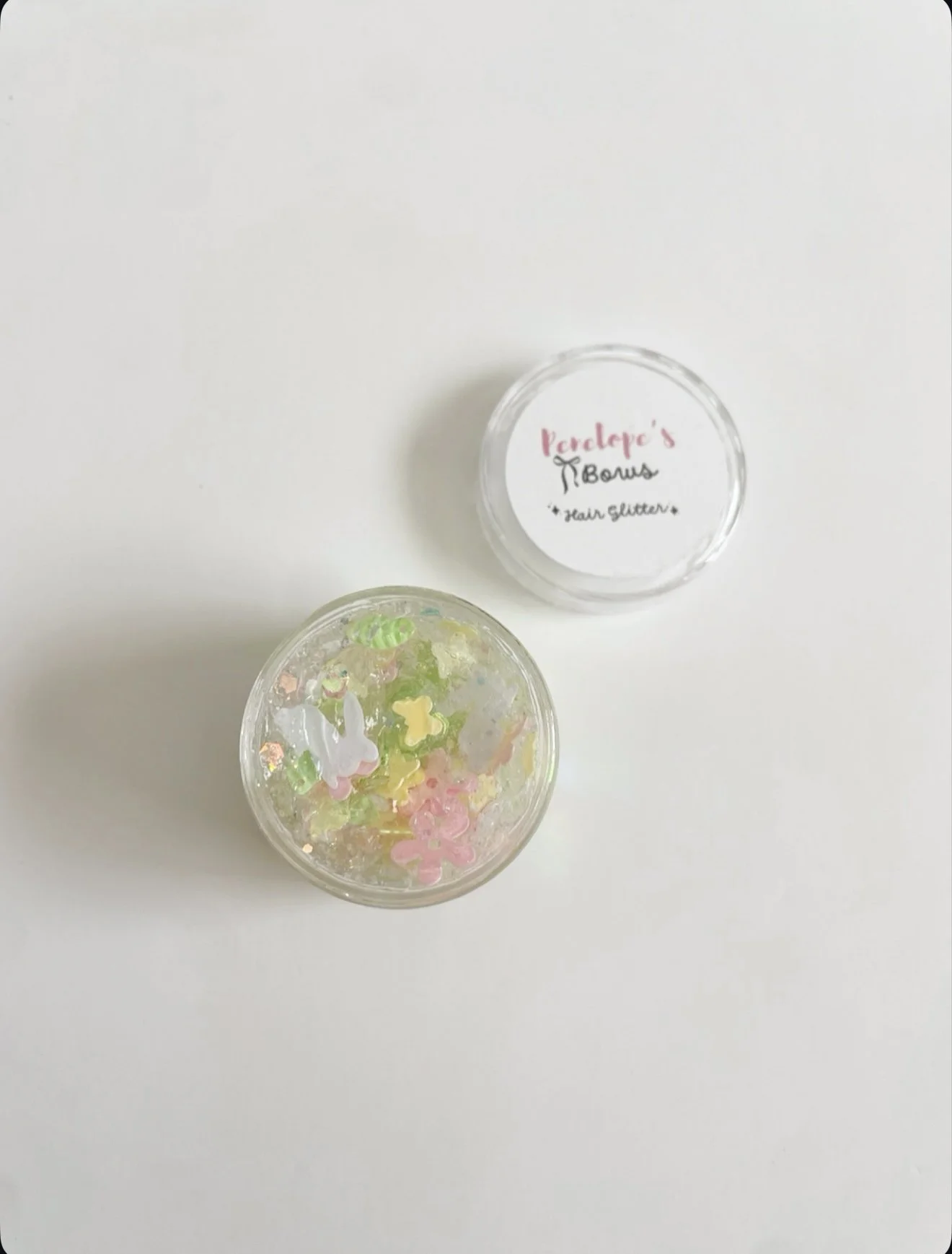 Somebunny Loves You Hair Glitter