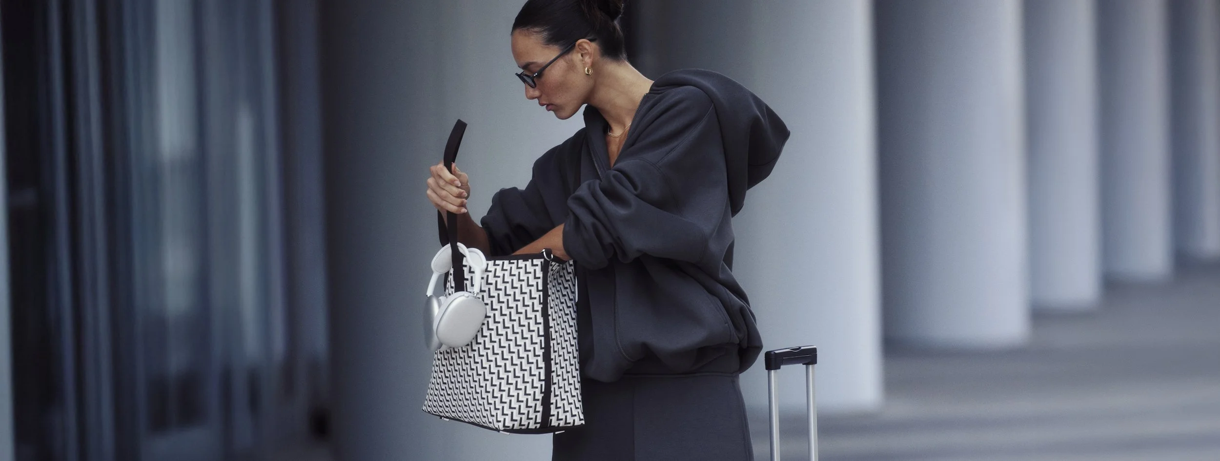 Lululemon_Oct_Wk1_AG_FK_0491_EXT_V2_r_mr.jpg