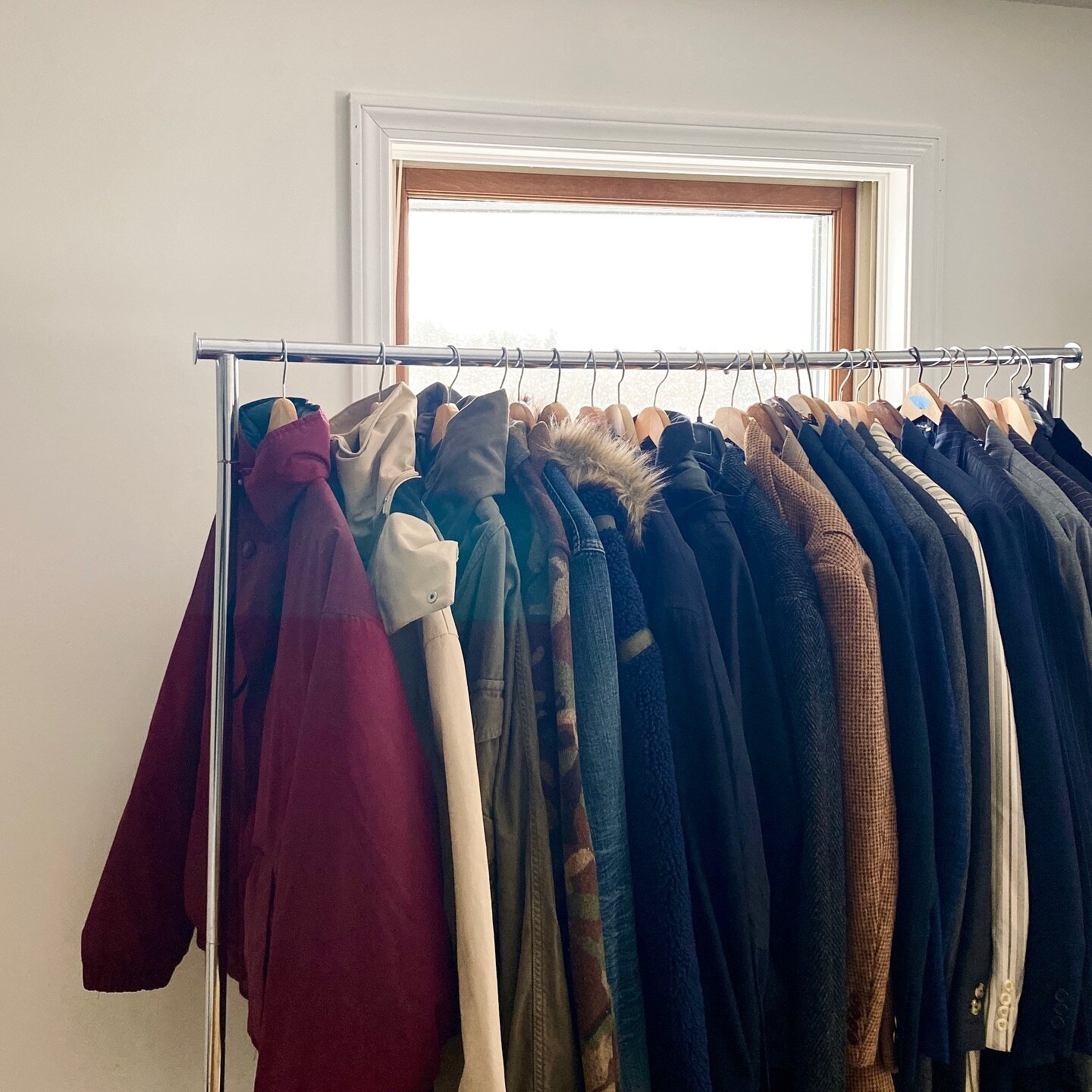 A fresh rack of new arrivals that will be hitting our eBay &amp; Grailed this week. A true mixed bag of outerwear, sport coats and suits that feels equally confusing as this snowy &ldquo;spring&rdquo; we&rsquo;re having here in Vermont. There&rsquo;s