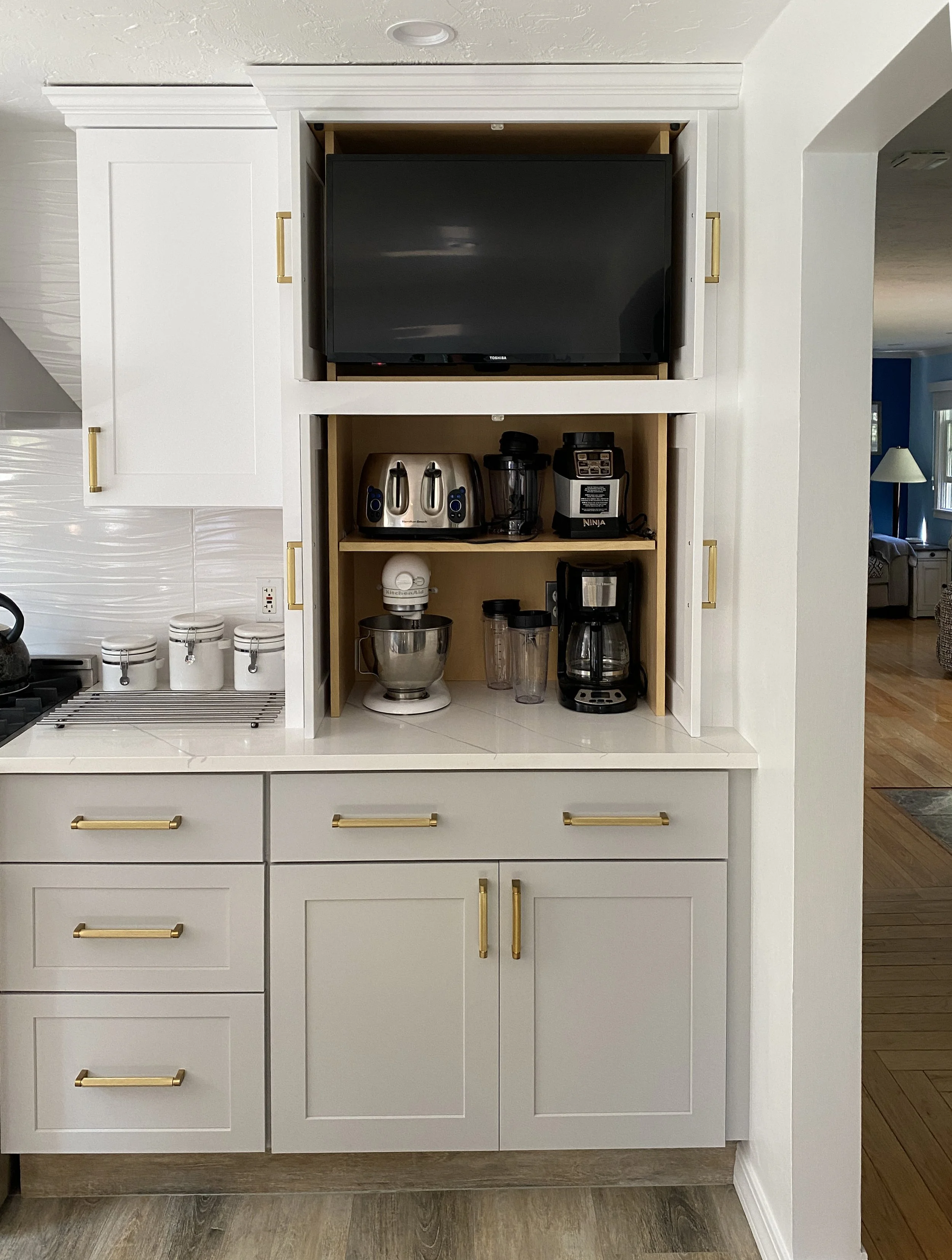 Open, it supports daily use without disrupting the overall composition.