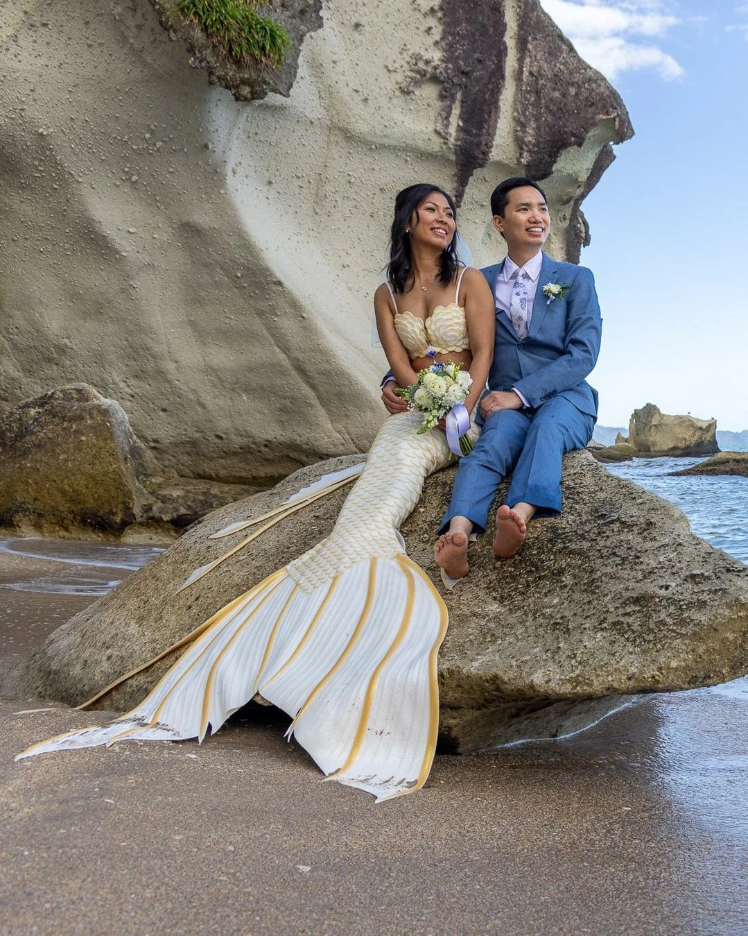 This one was extra special - my 100th wedding! 🥂 And what a way to mark the milestone!

May &amp; Zaw are the most beautiful couple. They first met at a dive school, so of course the bride had a little surprise up her sleeve for the photos at stunni