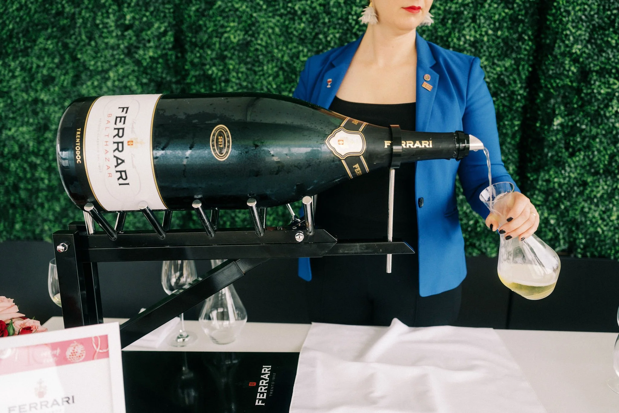 015_Uncork_Previews.jpg