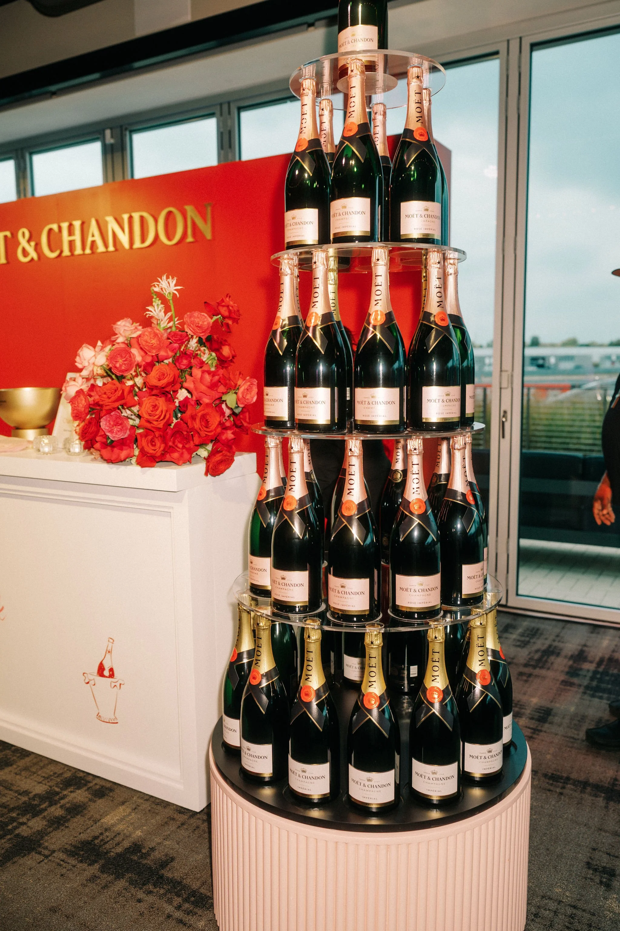 005_Uncork_Previews.jpg