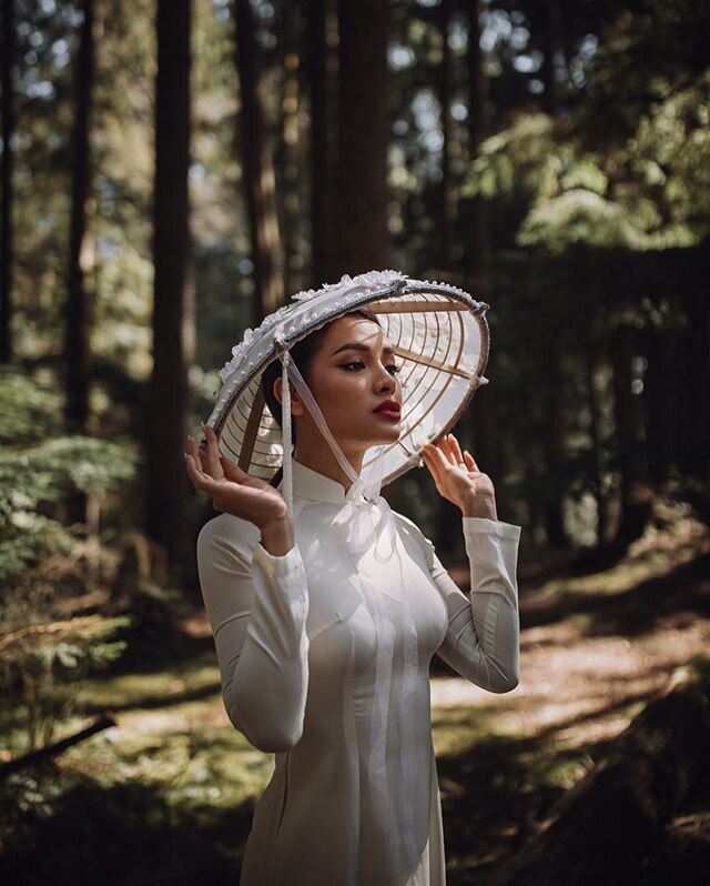 Earlier this year I had the chance to spend the day in Vancouver and capture some images for Jolie, a singer and actress based out of Vietnam. It was one of numerous moments over the last year that have reminded me of just how small our world has bec