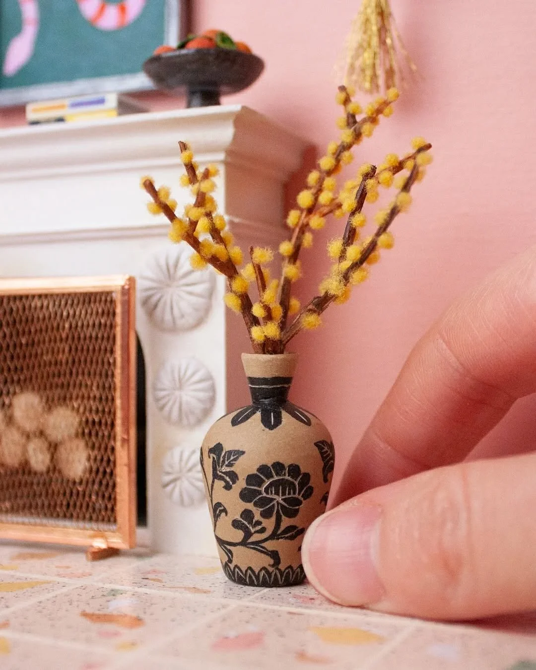 As promised, here are a few detail shots of the mini reel I posted earlier this week 🔍 Check out the reel for some stop motion goodness if you haven't seen it yet 👀

I would love to refine my technique in making the silk lantern and eventually crea