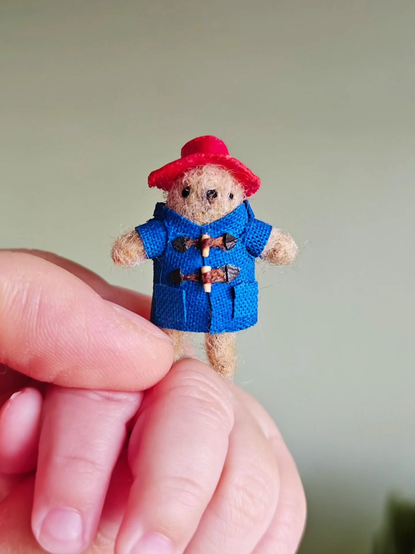 I'm back... sort of 😅 

I've been away the last year or so because... I gave birth to baby thistle* earlier this year :-)

She's happy, bubbly, and incredibly opinionated... especially now that she's learned how to sigh 👀 She's also taking up all m