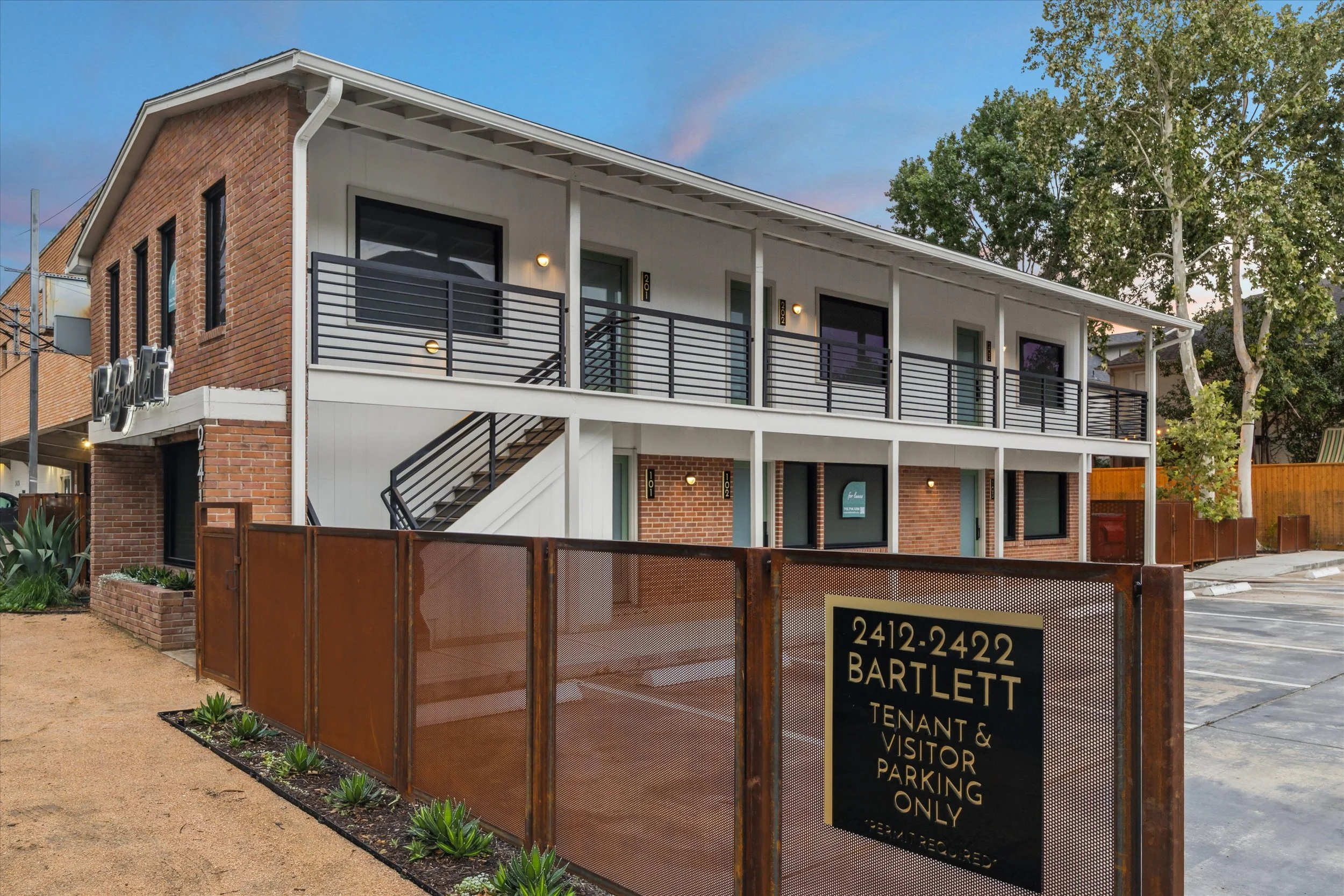 37-BARTLETT 2412 IMG 339.jpg