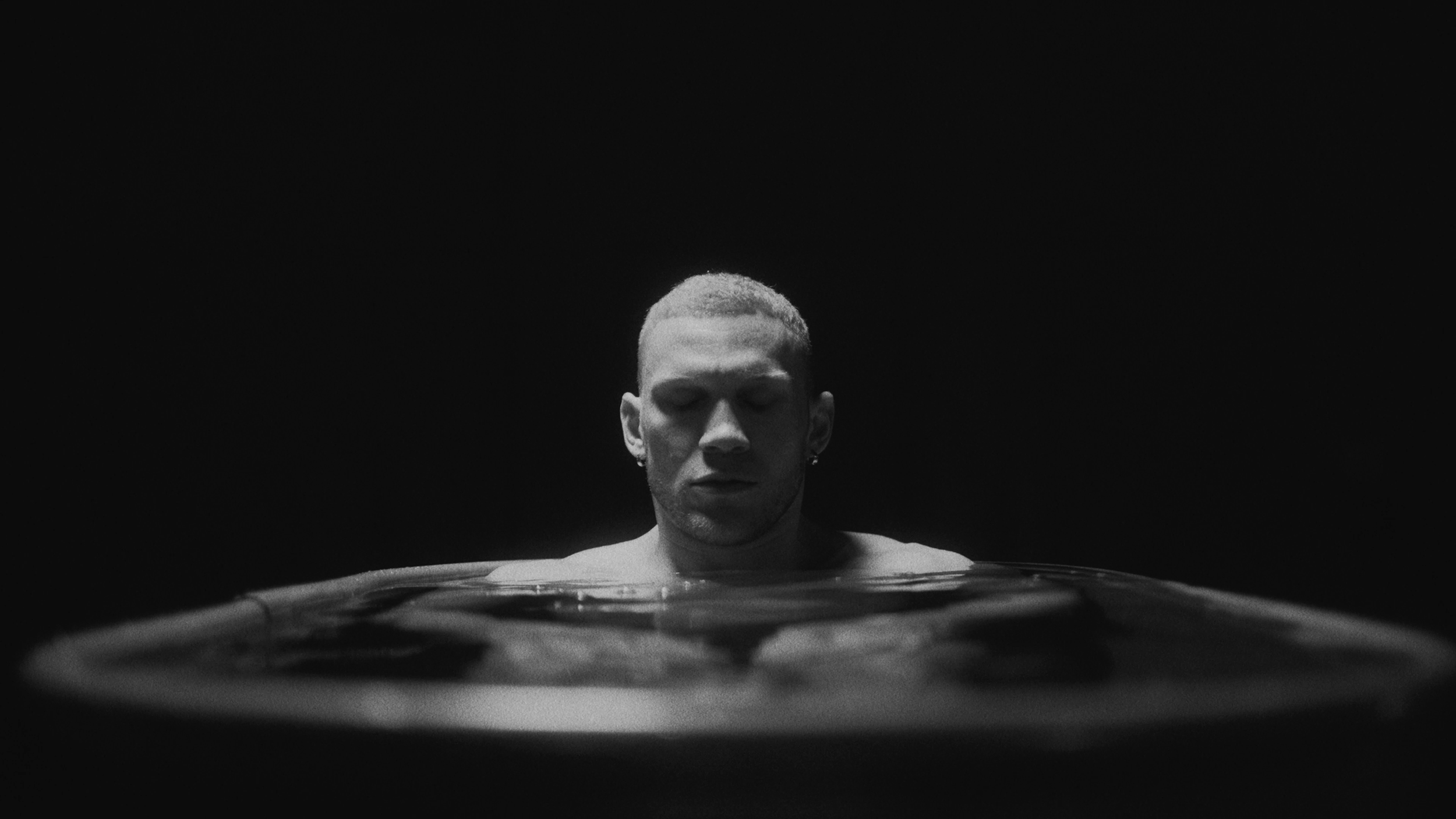 zane_coppard_'more_human'_v1 (2160p).00_02_09_22.Still053.png