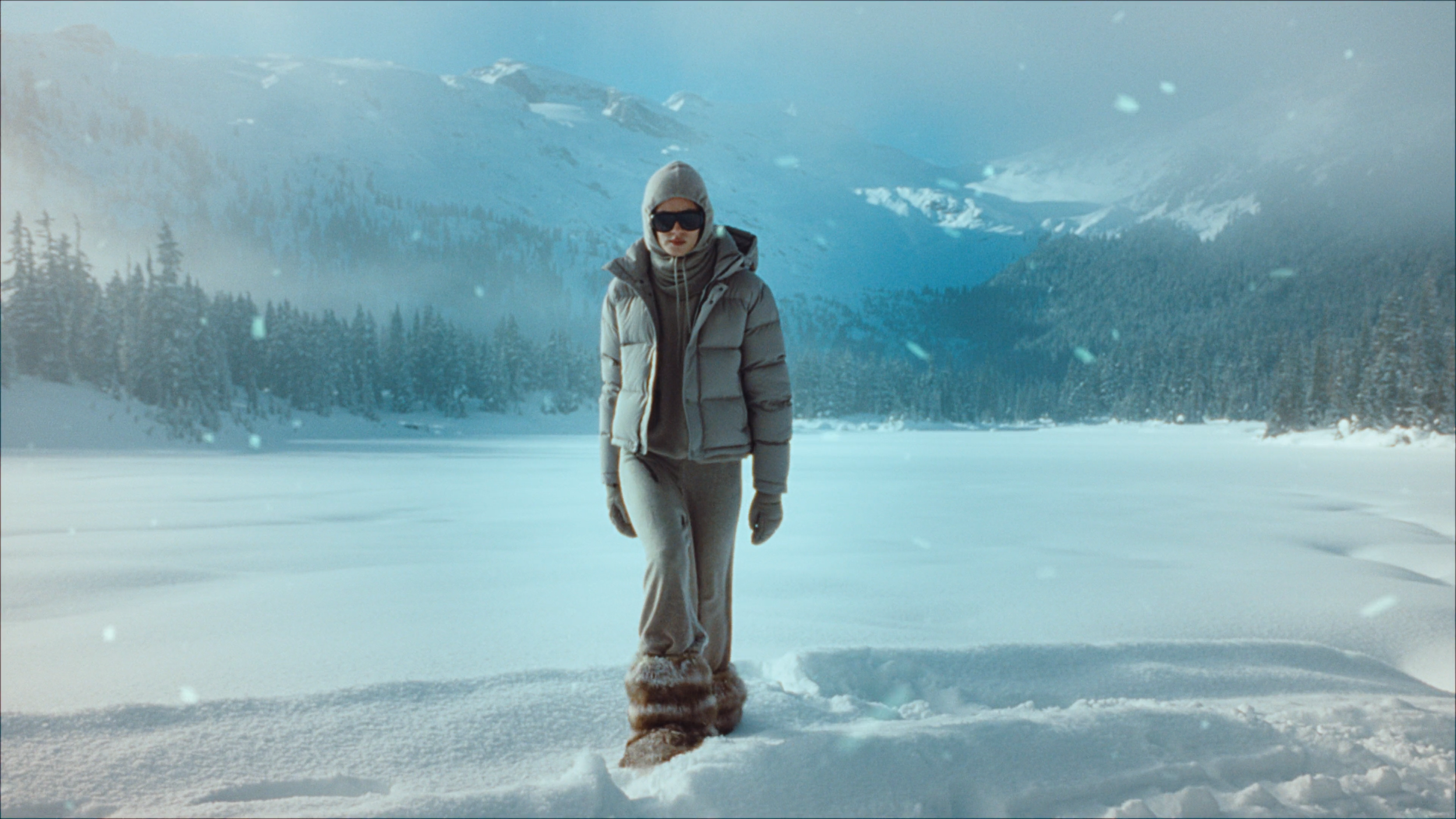 zane_coppard_'more_human'_v1 (2160p).00_01_58_08.Still034.png