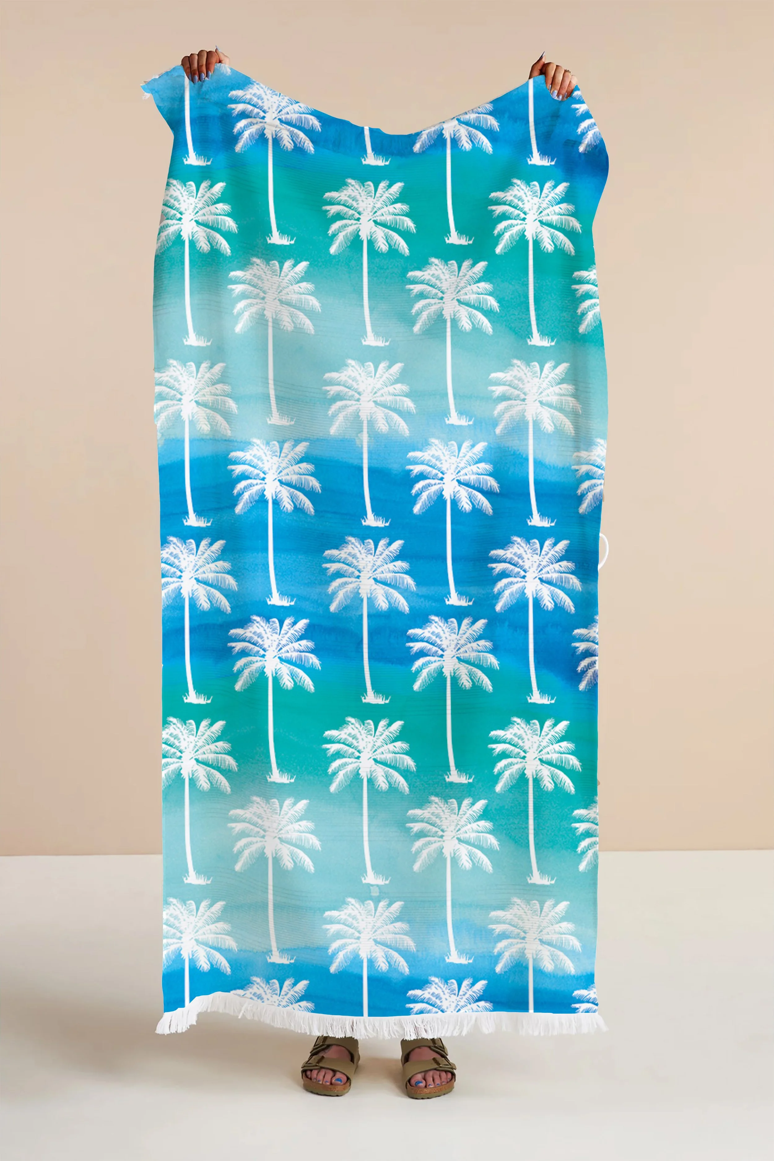 fabriculture-beach-towel-palms-blue.jpg