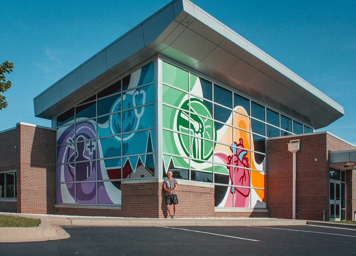 Loved bringing this vision to life! So proud to unveil my new window mural for the TD Richardson Memorial in Paragould, AR. This piece was a joy to create, adding some colorful character to the building. 

Each icon represents the 4 specialties they 