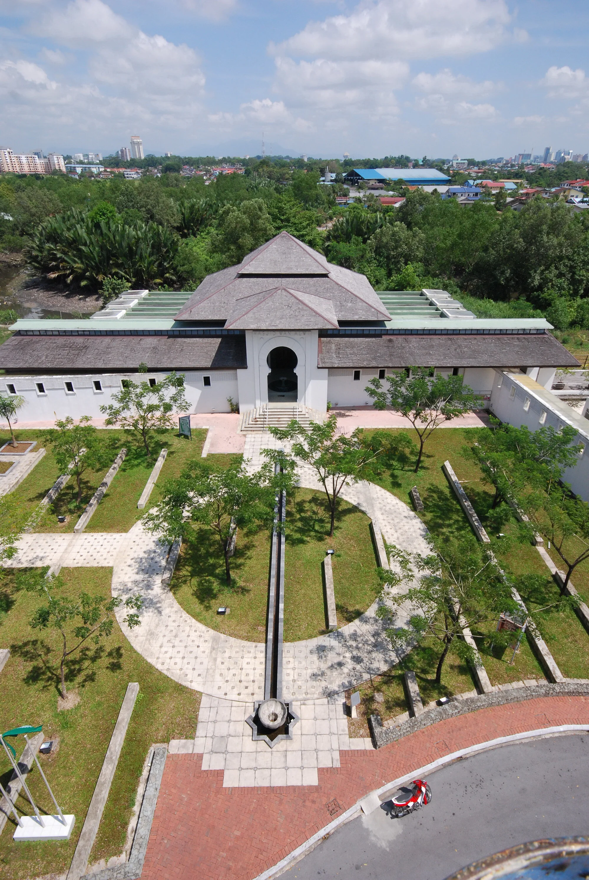 masjid wan alwi.jpg