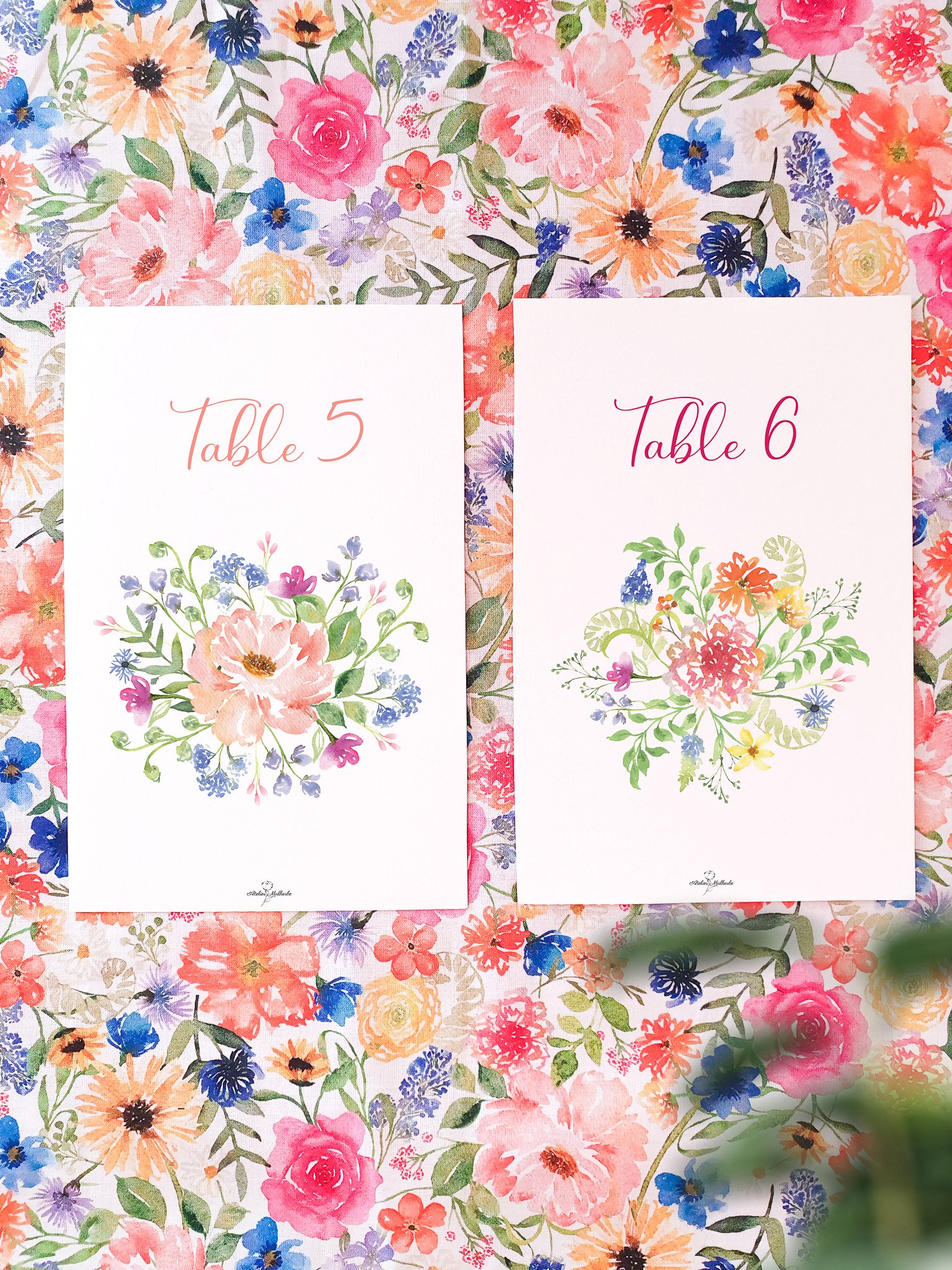 Numéro de table motif mariage aquarelle coloré fleuri