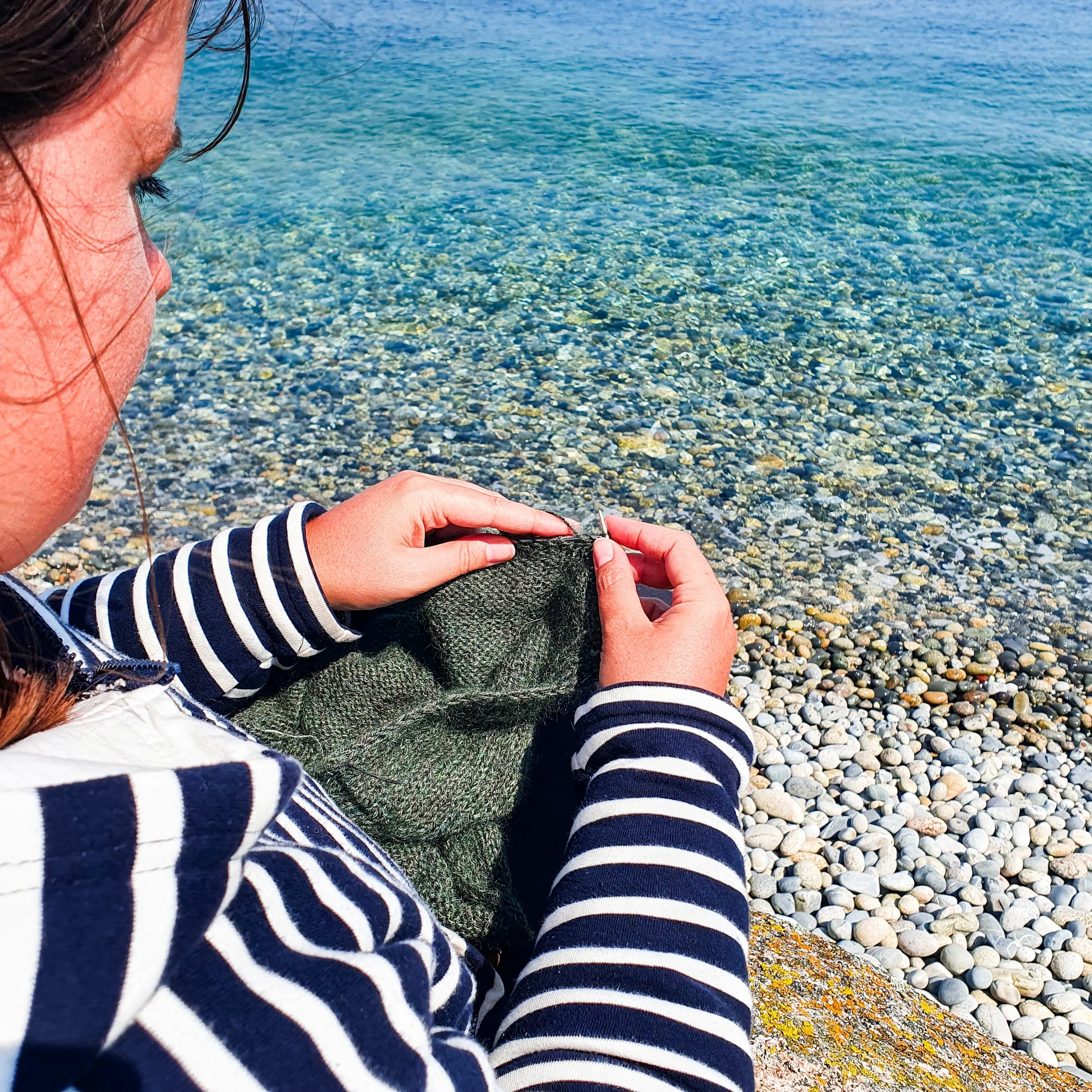 Les erreurs fréquentes quand on débute le tricot (et comment les éviter)