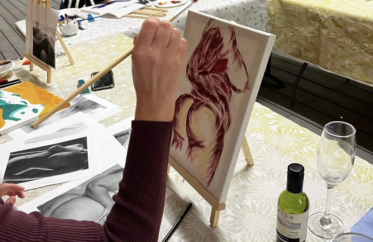 Paint and Prosecco Evening