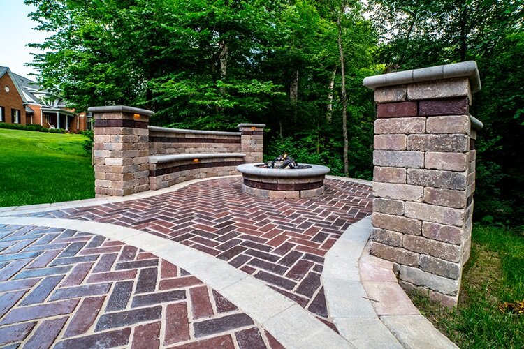 Stunning paver patio in Powell, OH