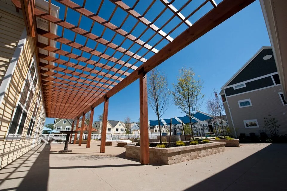 6 Modern Landscape Design Ideas for Dublin, OH, Patios