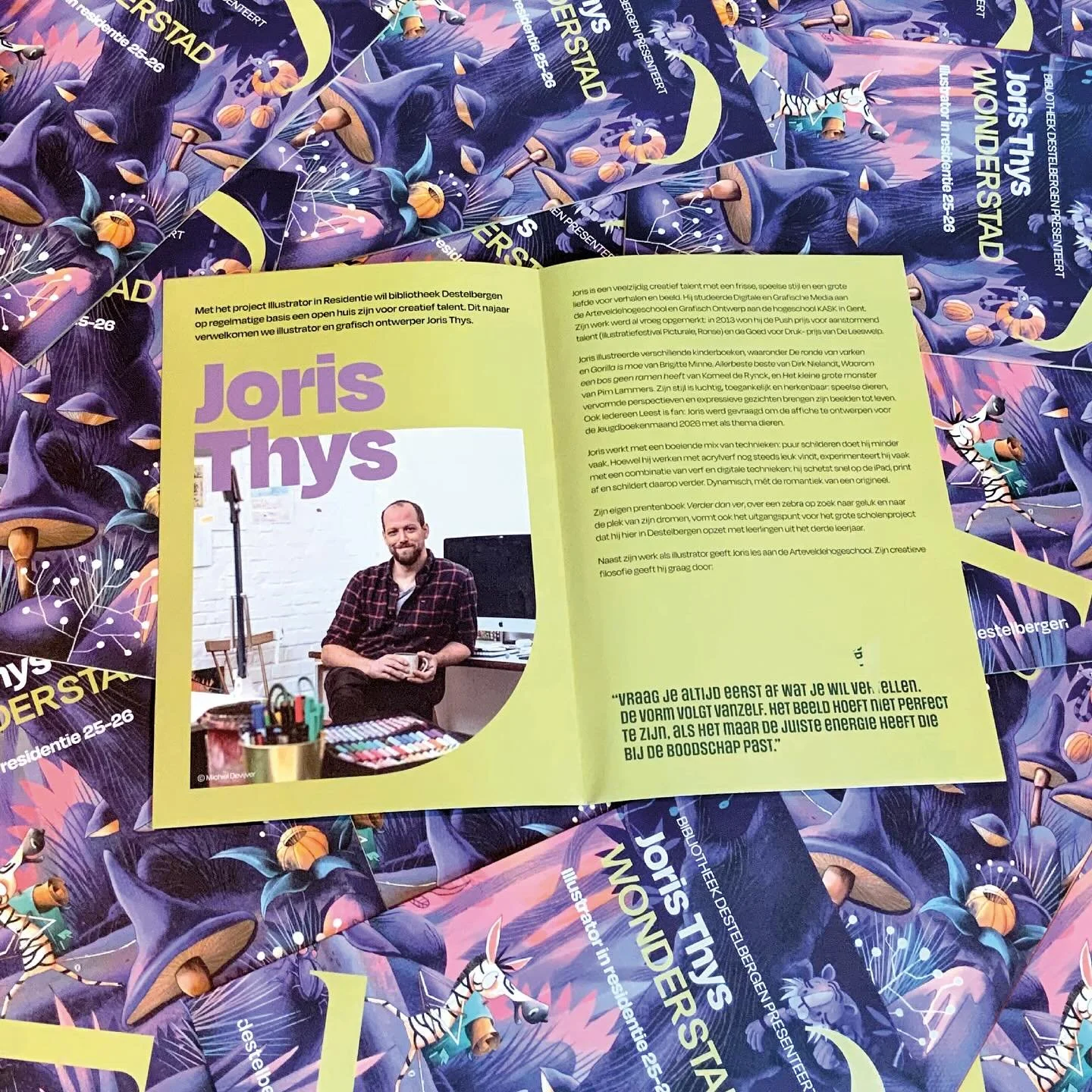 Deze week mocht ik als &ldquo;Illustrator in residentie&rdquo; van de bibliotheek van @gemeentedestelbergen het project &ldquo;Wonderstad&rdquo; aftrappen!
Alle derdejaars uit de gemeente worden uitgenodigd om mee te bouwen aan Wonderstad en op 9 dec