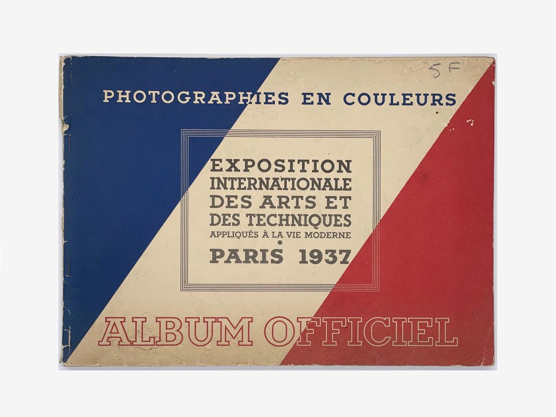 RB01972_exposition_internationale.jpeg