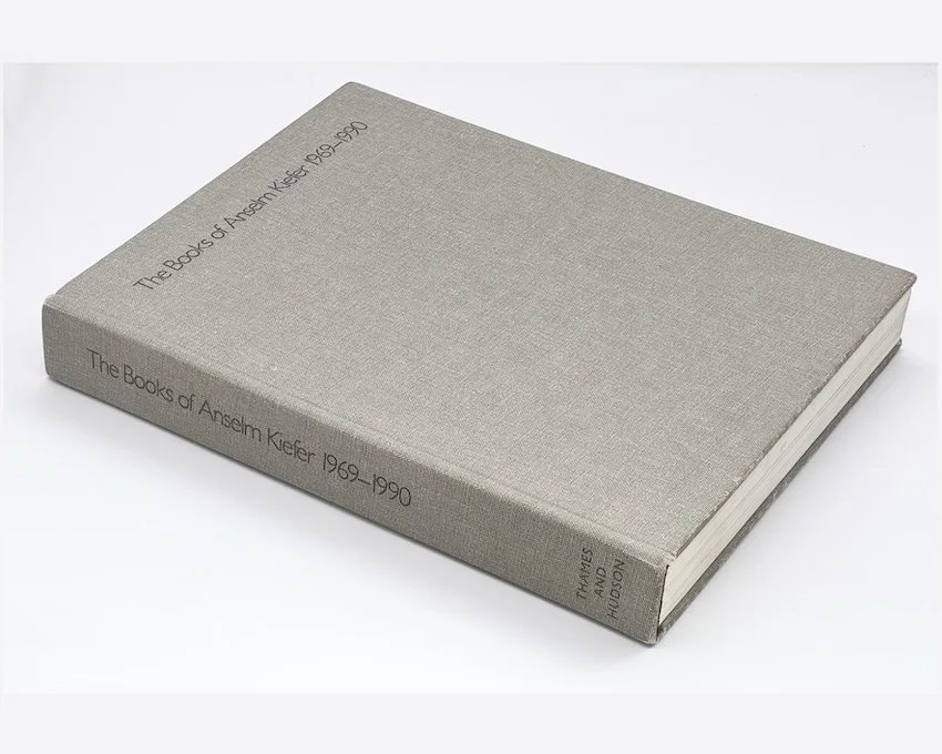 The Books of Anselm Kiefer 1969-1990. Thames and Hudson, London, 1991. With 321 pages of colour images