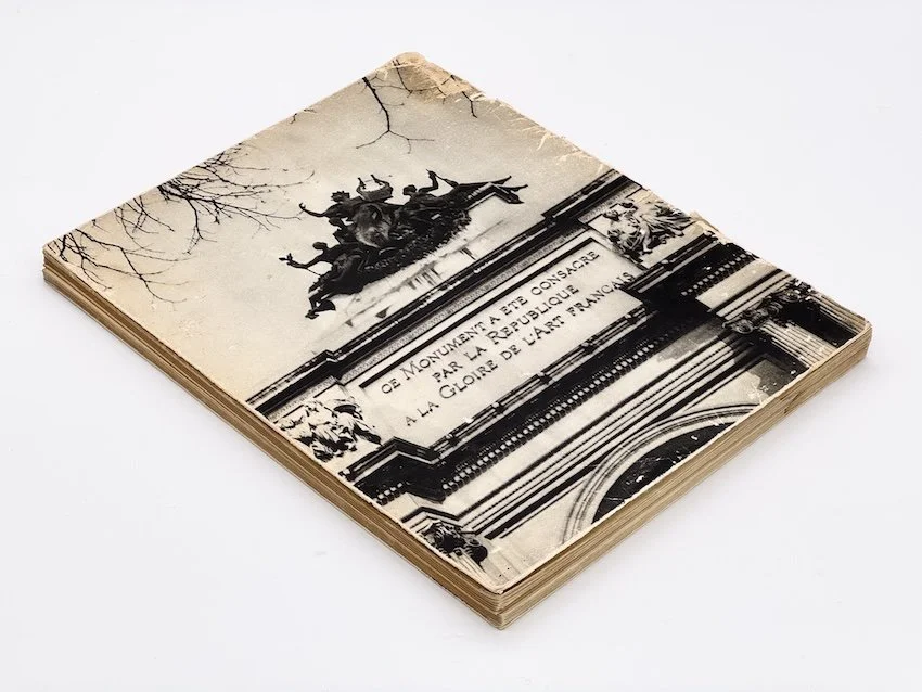 Louis Cheronnet, A Paris vers 1900. Éditions des Chroniques du Jour, Paris, 1932. With a signed dedication dated 1932 from Ossip Zadkine to Mrs Edward Wadsworth.