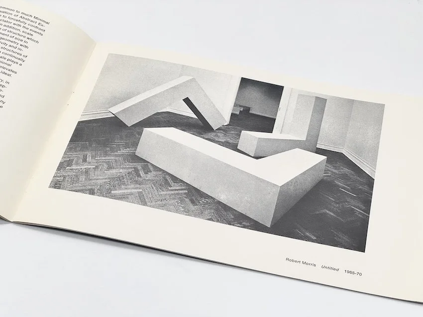 The reductive object. A survey of the minimalistic aesthetic of the 1960s. The Institute of Contemporary Art, Boston, 1979. 