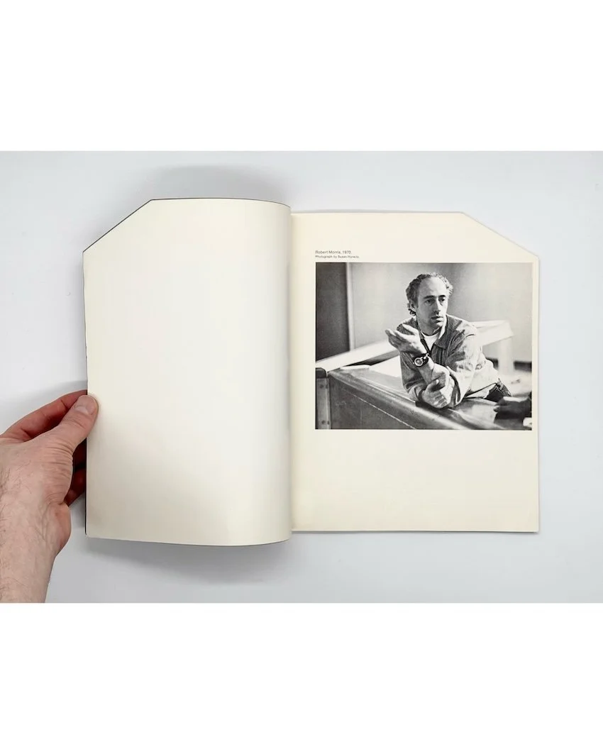 Robert Morris. Whitney Museum of American Art, New York, 1970. Room & Book secondhand art books, London