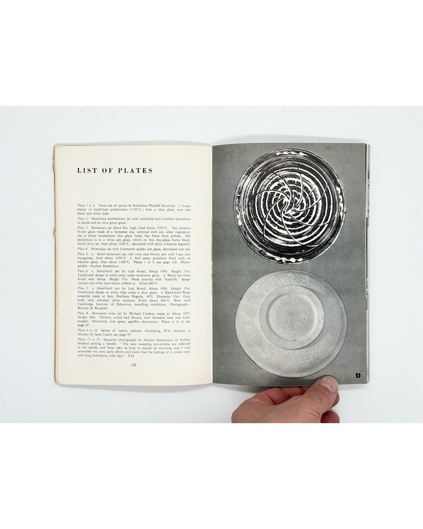 Pottery Quarterly A Review of Ceramic Art. No.11 Autumn 1956.