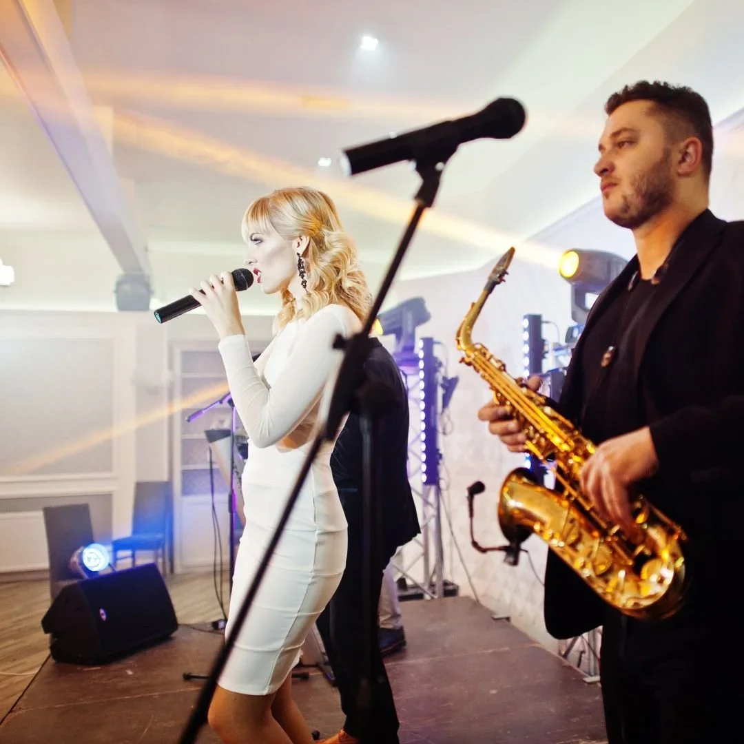 Should Your Wedding Dance Song be the recorded Original Artist or cover by a Live Band?