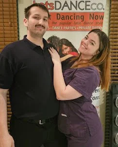 The "Choreographed Freestyle" Trend: Your Natural &amp; Polished Wedding Dance