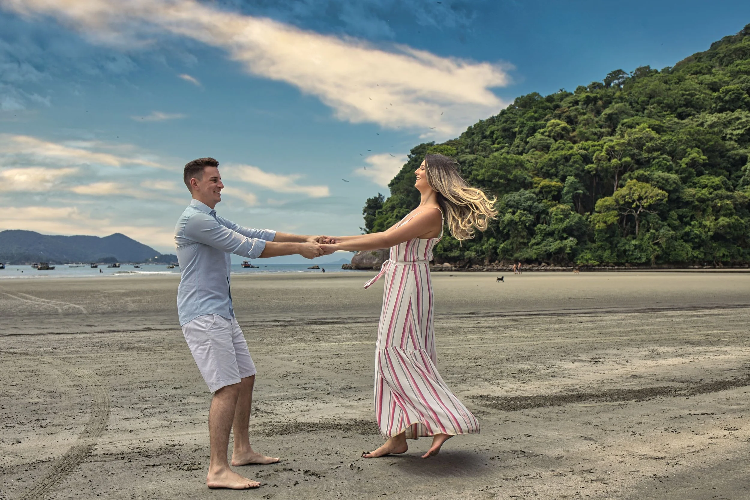 Upbeat Wedding Songs That Work Beautifully as a Structured Dance
