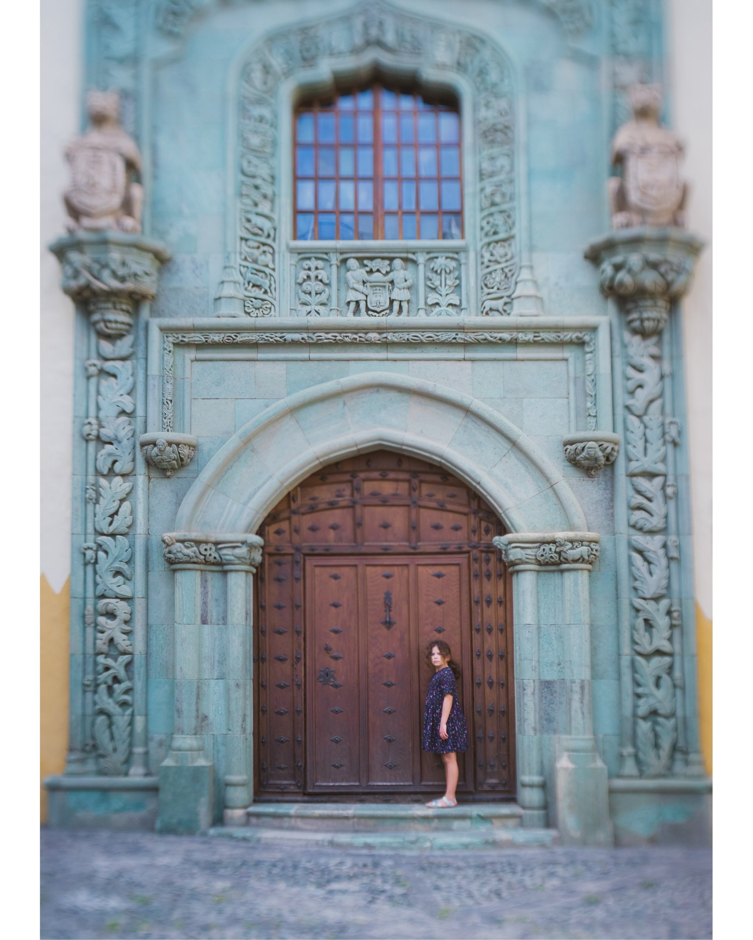 Arches 🤎 

&bull;&bull;&bull;&bull;&bull;&bull;&bull;

#creativephotography 
#fineartphotography
#lensbabyusa 
#trio28 
#art