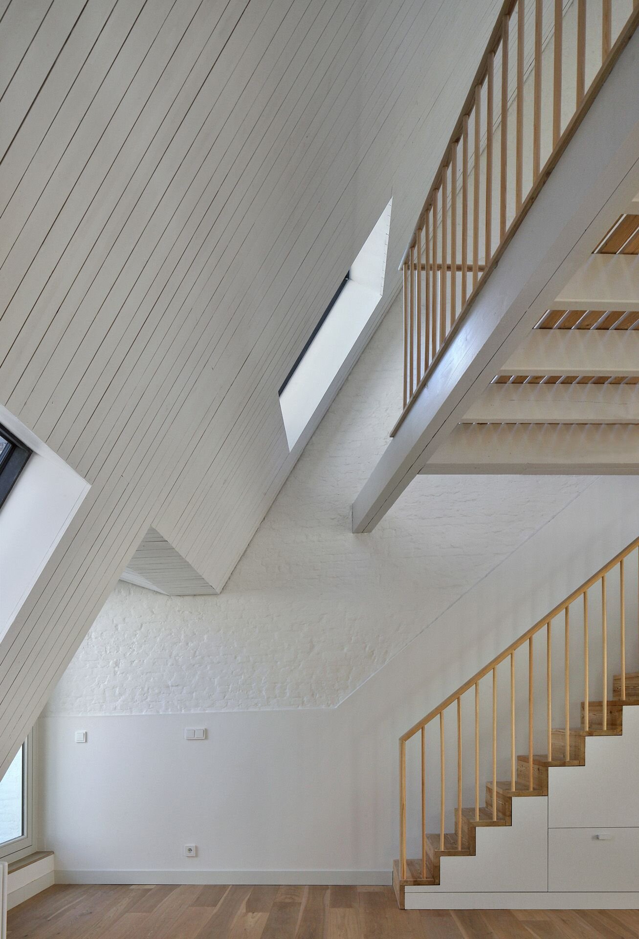Bovenbouw-Architectuur-.-Refurbishment-of-3-historical-buildings-.-Antwerp-23.jpg