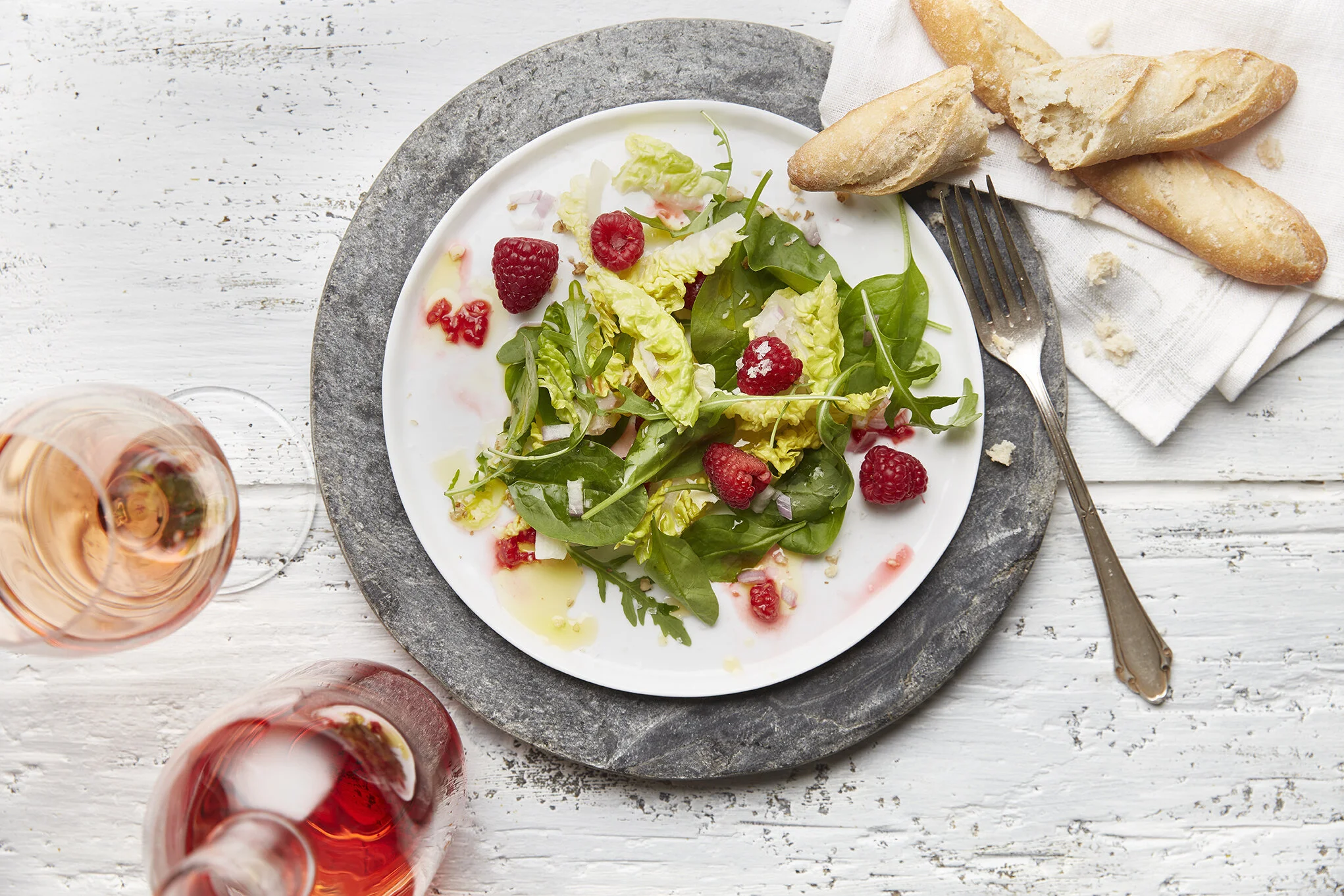 Listový salát s perlivou zálivkou