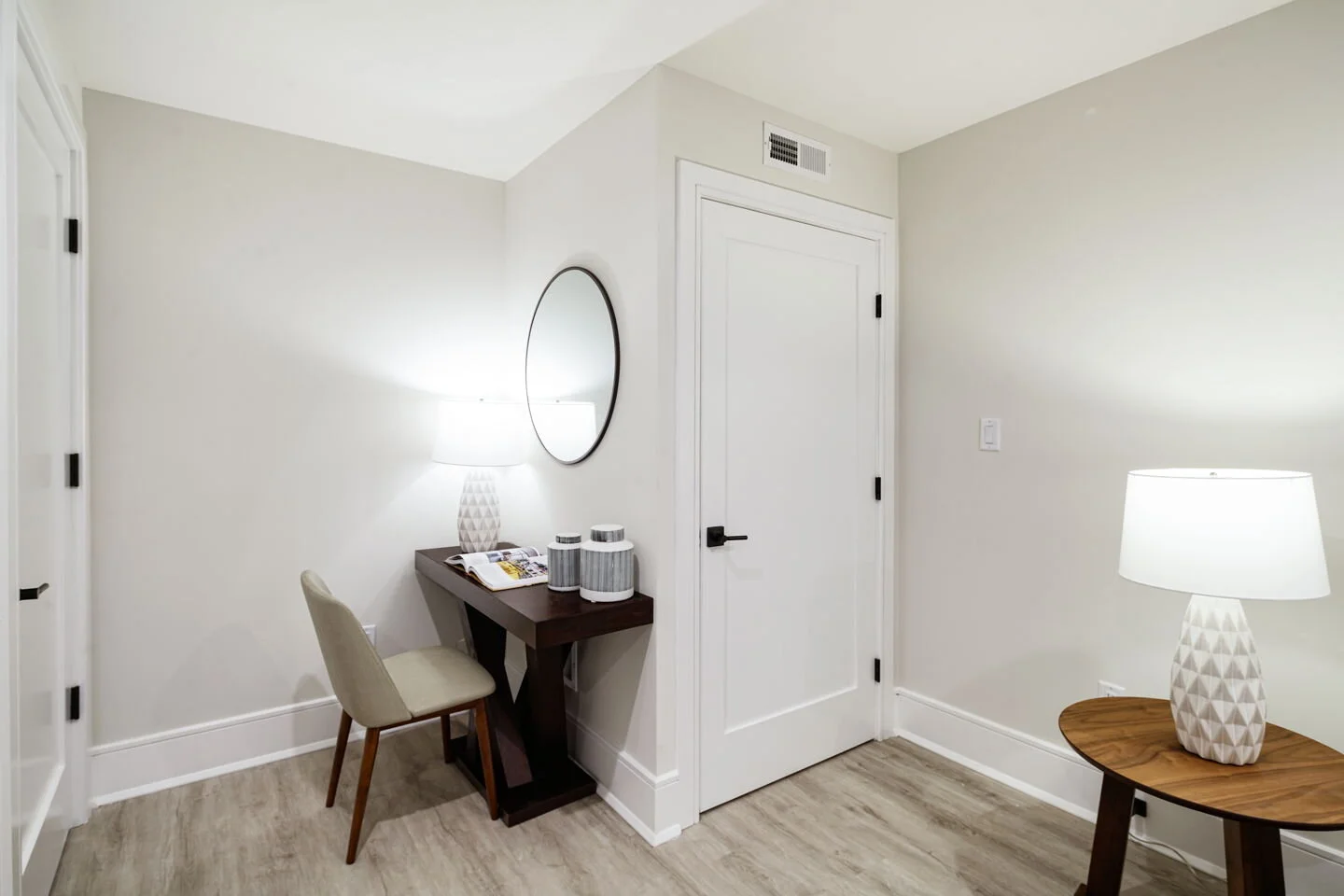 2-mls-3310 S 20th St-Full-2.jpg