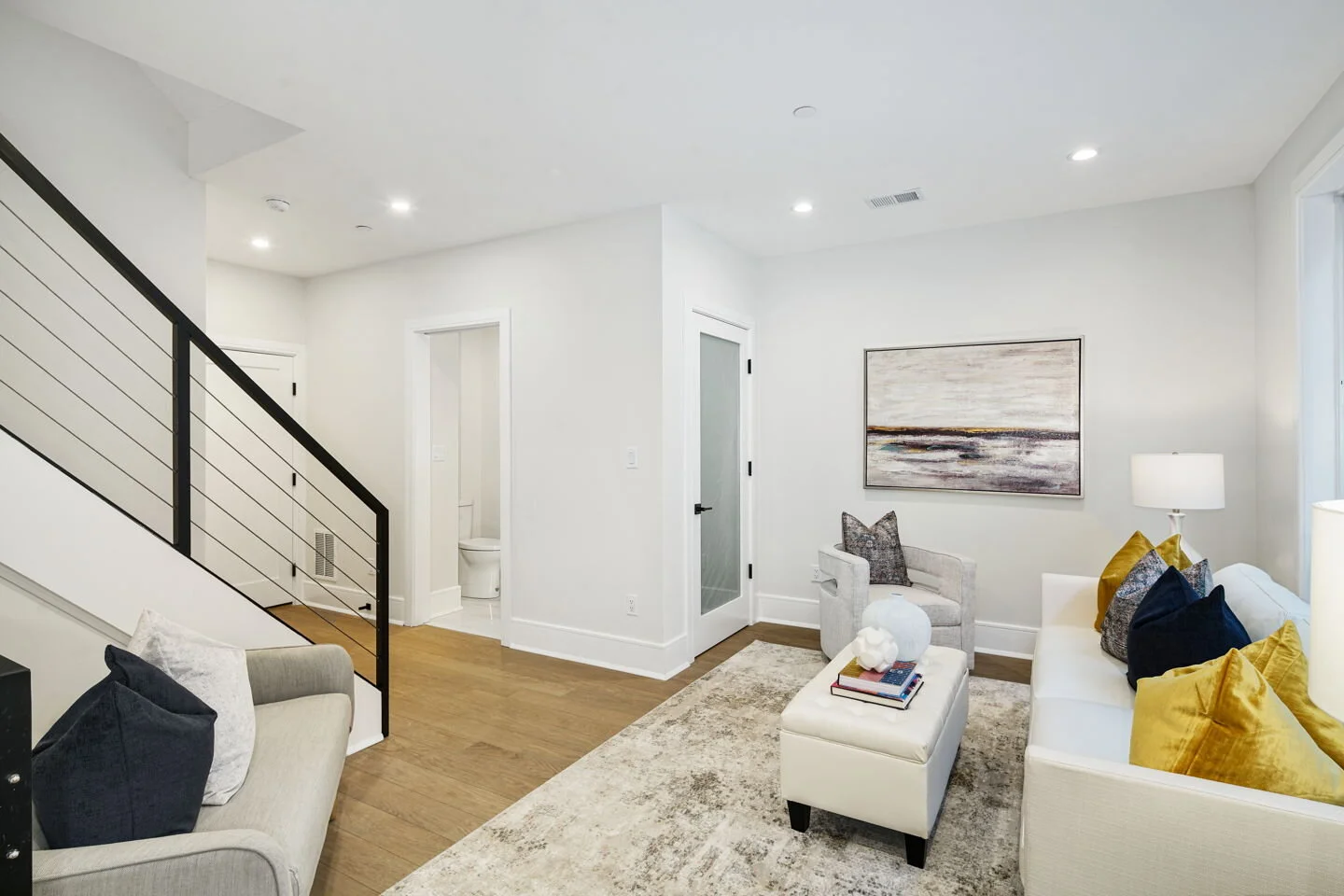 6-mls-3310 S 20th St-Full-6.jpg