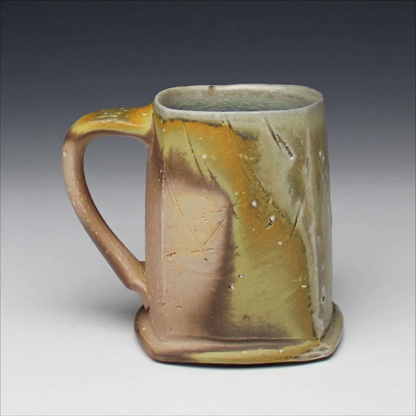 Square mugs

Part of the @cobbartandecology holiday sale and exhibition which is now live! 

#pottery