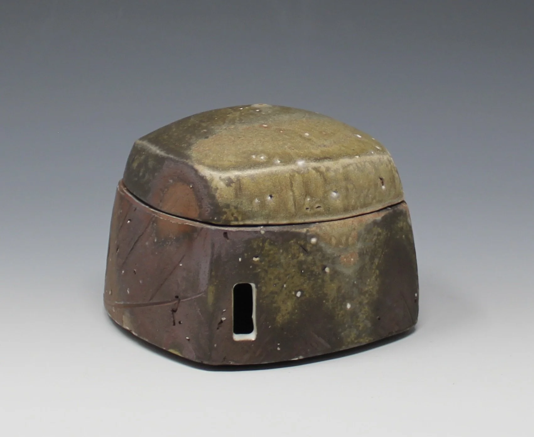garlic box