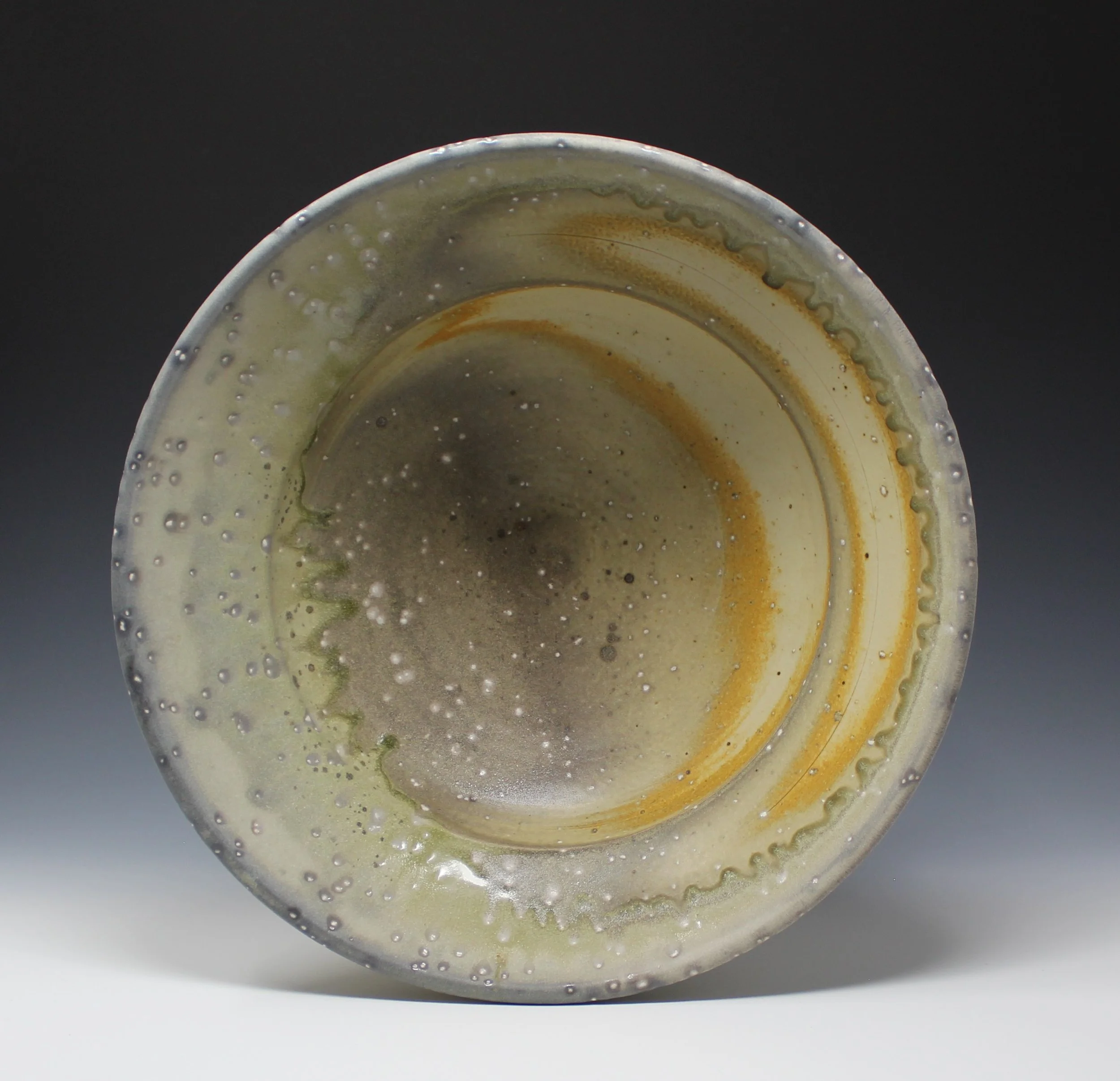pedestal serving bowl