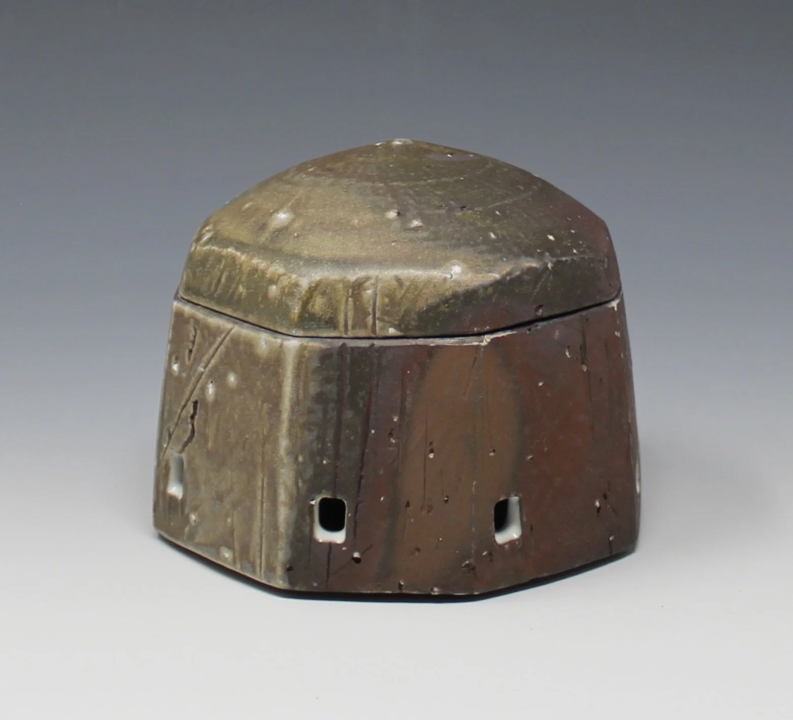 garlic box