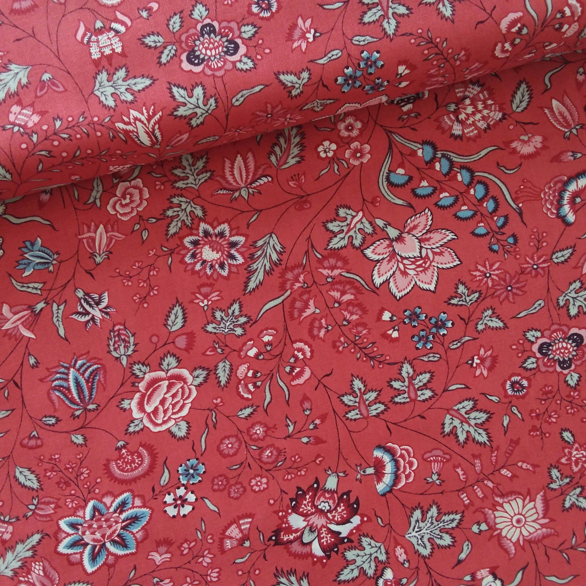 Dutch Heritage Cotton Quilting Fabric Red DHER1025 Crafty Baba Fabrics