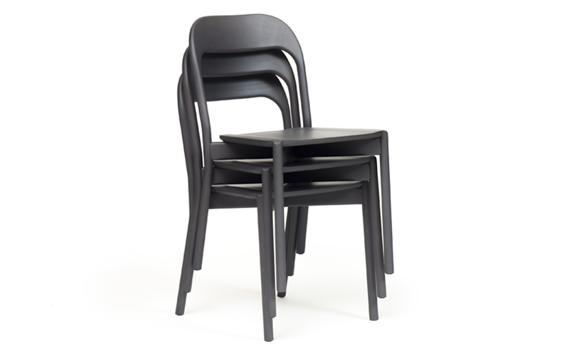 Roya-Chair-4.png