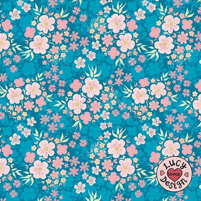 I&rsquo;m back to using blue backgrounds again 😂 although I love how pretty the pink florals look against it 🌷🌸🌼 #lucylovesdesign #printedtextiles #printedtextiledesign #surfacedesign #surfacepatterndesign #surfacepattern #floraldesign #floral